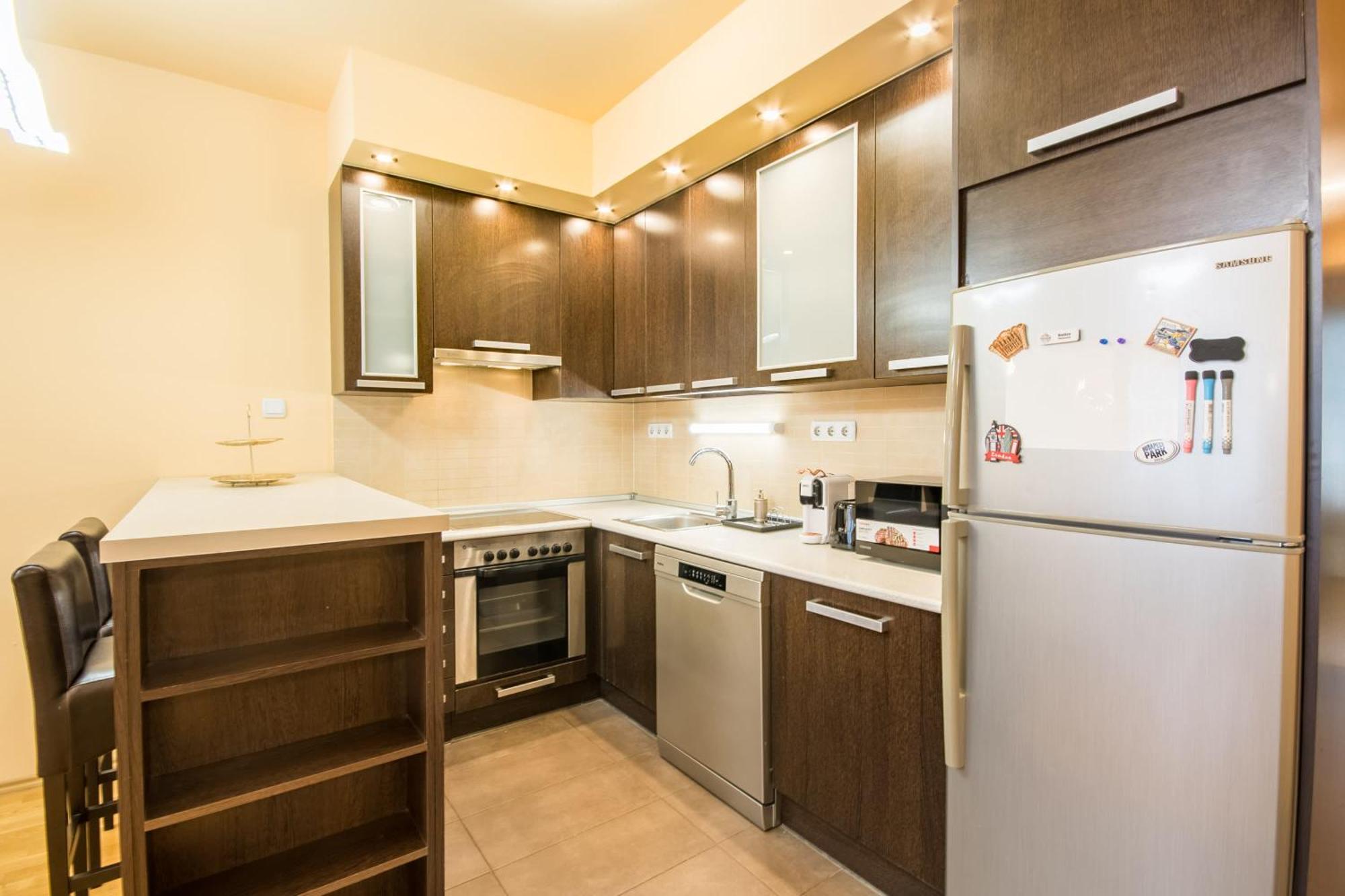 布达佩斯Very Central - Large - Balcony - Comfy公寓 外观 照片
